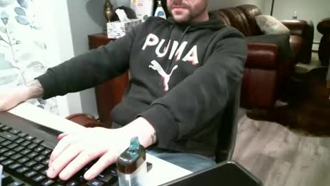 thatwhittyditty online show from April 2026 06:52:02 PM