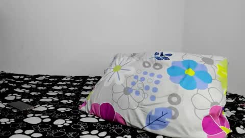 Snapshot of the_fantasy_ chatting on February 2026 11:45:01 PM the_fantasy_ online show from February 2026 11:45:01 PM