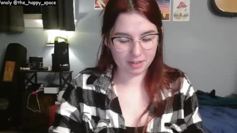 Snapshot of the_happy_space chatting on March 2025 02:43:02 AM MATERNITY LEAVE online show from March 2025 02:43:02 AM