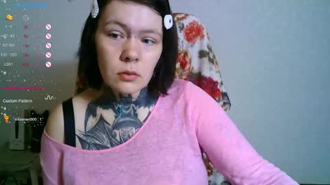 the_ice_owl online show from October 2025 06:58:02 AM