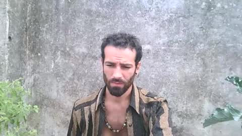 Snapshot of the_nomad_show chatting on October 2025 01:21:01 PM T online show from October 2025 01:21:01 PM