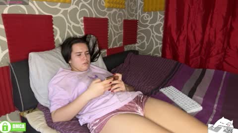 Snapshot of the_princese chatting on January 2025 04:48:01 PM Alice online show from January 2025 04:48:01 PM