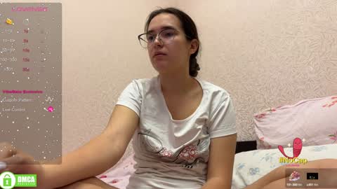 Snapshot of the_princese chatting on February 2025 06:56:02 PM Alice online show from February 2025 06:56:02 PM