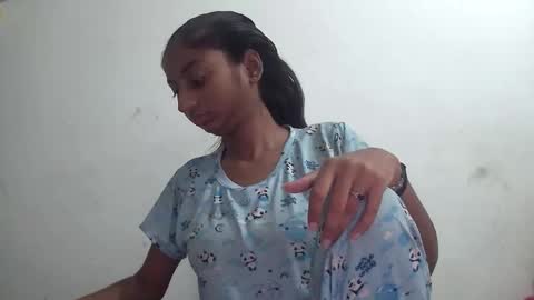 Suzan Sexy online show from March 2026 05:53:01 AM