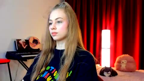 Ally    STREAMING ON TWITCH NOW Check my Twitter for updates online show from March 2026 09:19:02 PM