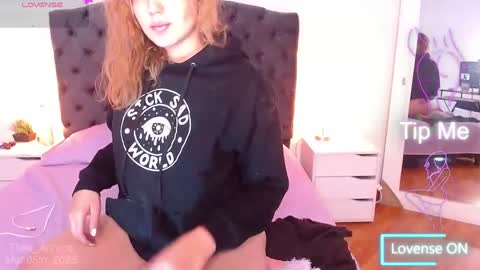 Snapshot of thea_aphros chatting on March 2025 02:09:01 AM Diosa Afrodita online show from March 2025 02:09:01 AM