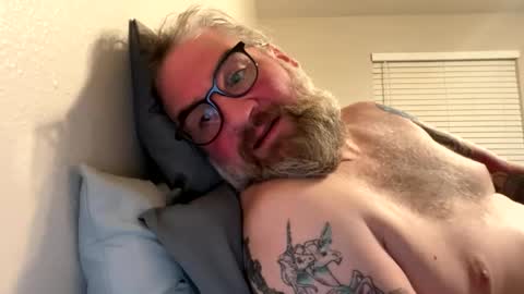 Snapshot of thealancross chatting on March 2026 07:47:02 AM thealancross online show from March 2026 07:47:02 AM