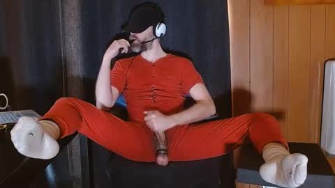 Snapshot of thebarefootgamer chatting on March 2025 02:10:02 PM Blue and Red online show from March 2025 02:10:02 PM