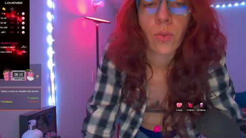 Snapshot of thecherry_paulette chatting on March 2026 11:49:02 PM Paulette online show from March 2026 11:49:02 PM