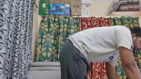 Snapshot of thecuteboyy chatting on May 2026 04:04:02 PM thecuteboyy online show from May 2026 04:04:02 PM