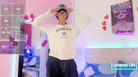 ethan online show from October 2025 07:49:02 PM