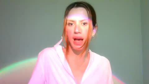 Yolanda online show from February 2025 06:37:01 PM