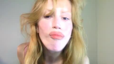 Yolanda online show from September 2025 06:42:01 PM