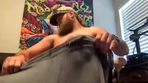 Snapshot of thedude715981 chatting on February 2025 04:32:01 PM thedude715981 online show from February 2025 04:32:01 PM