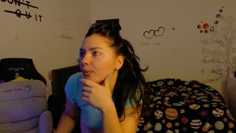 TheFarmergirl online show from November 2025 05:39:01 AM