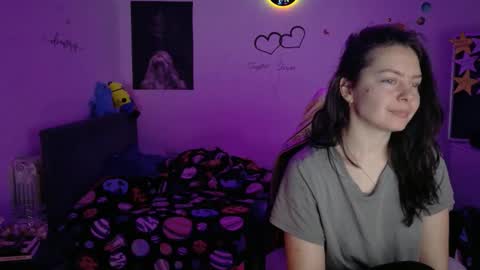 TheFarmergirl online show from February 2026 05:04:01 AM