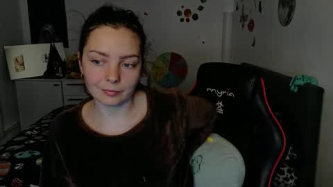 TheFarmergirl online show from April 2026 06:34:01 PM