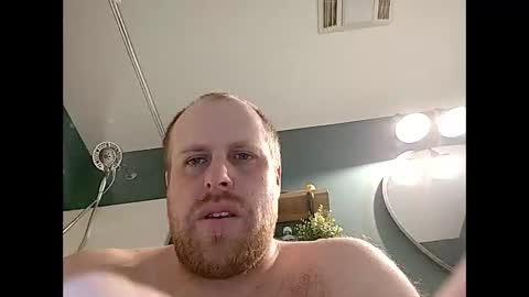 Snapshot of thehammerxx chatting on November 2025 10:37:02 AM thehammerxx online show from November 2025 10:37:02 AM