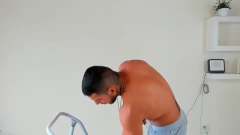 Snapshot of theinderhoot chatting on January 2025 02:46:01 PM theinderhoot online show from January 2025 02:46:01 PM