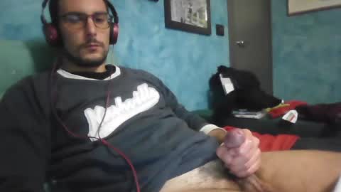 Snapshot of theitalianx95x chatting on December 2024 10:30:02 PM theitalianx95x online show from December 2024 10:30:02 PM