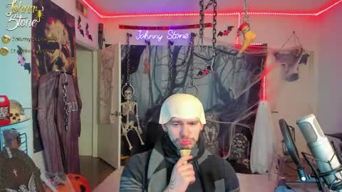 Johnny Stone online show from October 2025 12:13:01 AM