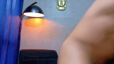 Snapshot of thekingerick chatting on September 2025 10:25:02 PM thekingerick online show from September 2025 10:25:02 PM