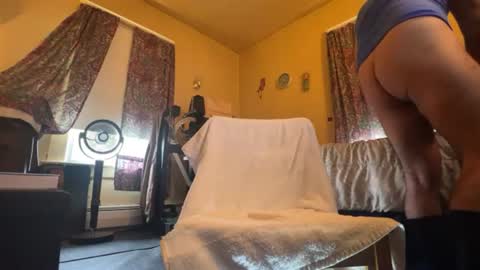 Snapshot of thekinkside chatting on July 2026 06:13:01 PM KinkSide online show from July 2026 06:13:01 PM