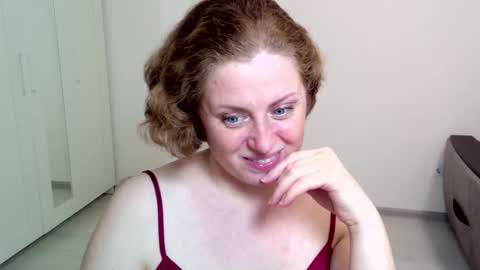 Ella online show from December 2024 08:50:02 PM