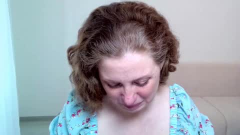 Ella online show from March 2025 08:19:02 AM