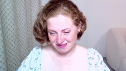 Ella online show from September 2025 05:42:02 AM