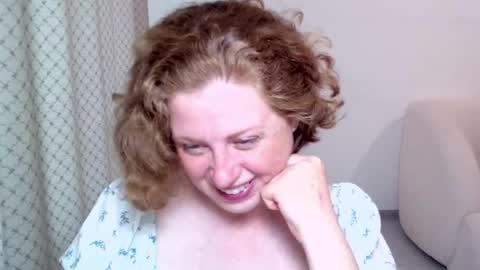 Ella online show from October 2025 07:06:02 AM