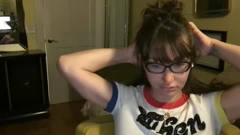 Snapshot of themrsnelson chatting on November 2025 09:31:01 AM Cach Nelson online show from November 2025 09:31:01 AM