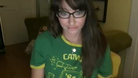 Snapshot of themrsnelson chatting on November 2025 09:29:01 AM Cach Nelson online show from November 2025 09:29:01 AM