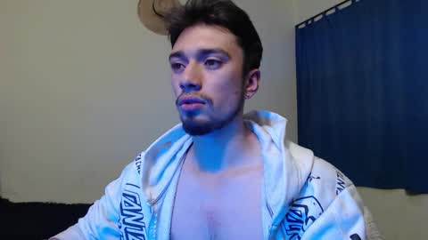 Snapshot of theo_stone04 chatting on November 2025 04:28:01 PM Theo online show from November 2025 04:28:01 PM