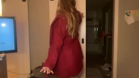 Ava online show from December 2025 09:35:02 AM