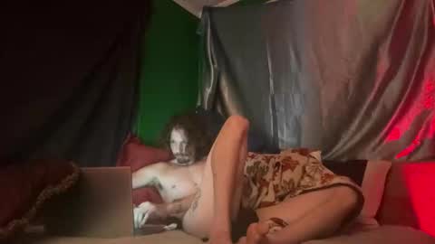 Snapshot of theonlyboi43ver chatting on November 2025 11:22:01 AM theonlyboi43ver online show from November 2025 11:22:01 AM