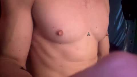 Snapshot of theonlyboi43ver chatting on November 2025 09:01:01 AM theonlyboi43ver online show from November 2025 09:01:01 AM