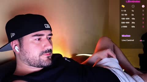 Snapshot of theoravi chatting on December 2024 03:36:02 AM Theo Ravi online show from December 2024 03:36:02 AM