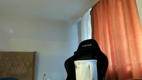 Snapshot of thepoorbatman chatting on September 2025 08:25:01 AM thepoorbatman online show from September 2025 08:25:01 AM