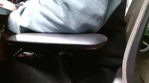 Snapshot of therayth chatting on January 2026 03:54:02 AM therayth online show from January 2026 03:54:02 AM