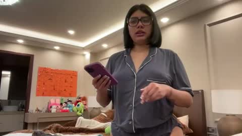 therealcamilabaddie online show from October 2025 03:04:02 AM