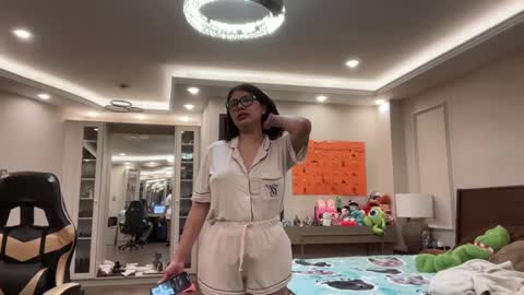 therealcamilabaddie online show from October 2025 11:47:01 PM