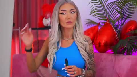 Snapshot of therealfallingangel chatting on July 2026 04:05:01 AM Deea online show from July 2026 04:05:01 AM