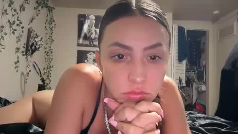 Snapshot of therealferrarii chatting on June 2026 03:48:02 AM therealferrarii online show from June 2026 03:48:02 AM