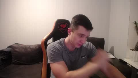 Snapshot of theroadtomars chatting on December 2024 09:48:01 PM Nick online show from December 2024 09:48:01 PM