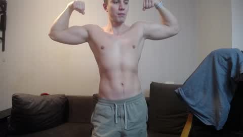 Snapshot of theroadtomars chatting on December 2024 12:23:01 AM Nick online show from December 2024 12:23:01 AM