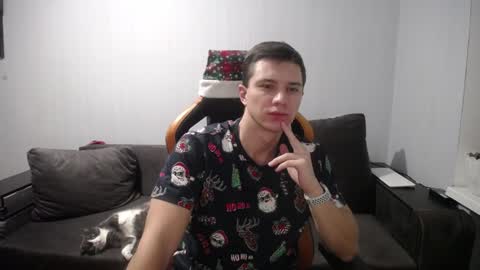 Snapshot of theroadtomars chatting on December 2024 09:44:02 PM Nick online show from December 2024 09:44:02 PM