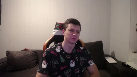 Snapshot of theroadtomars chatting on December 2024 01:40:02 AM Nick online show from December 2024 01:40:02 AM