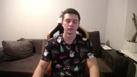 Snapshot of theroadtomars chatting on December 2024 06:22:02 PM Nick online show from December 2024 06:22:02 PM