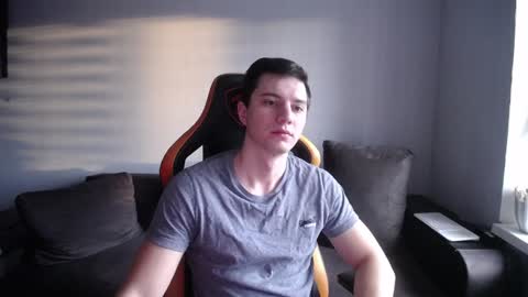 Snapshot of theroadtomars chatting on January 2025 06:01:02 AM Nick online show from January 2025 06:01:02 AM